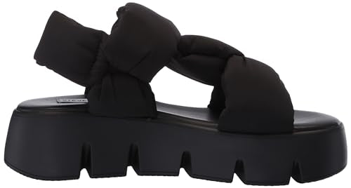 Minimalist Black Steve Madden Xandra Sandal