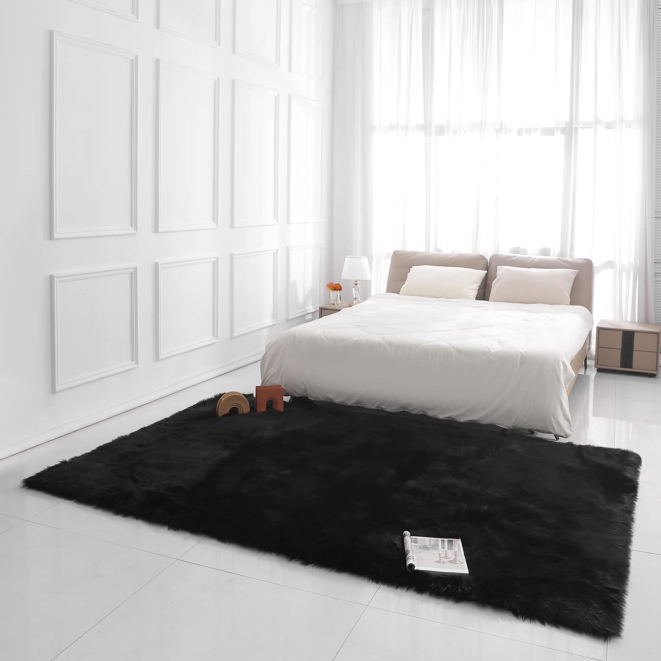 Minimalist Black Fluffy Faux Sheepskin Rug, 6'x9'