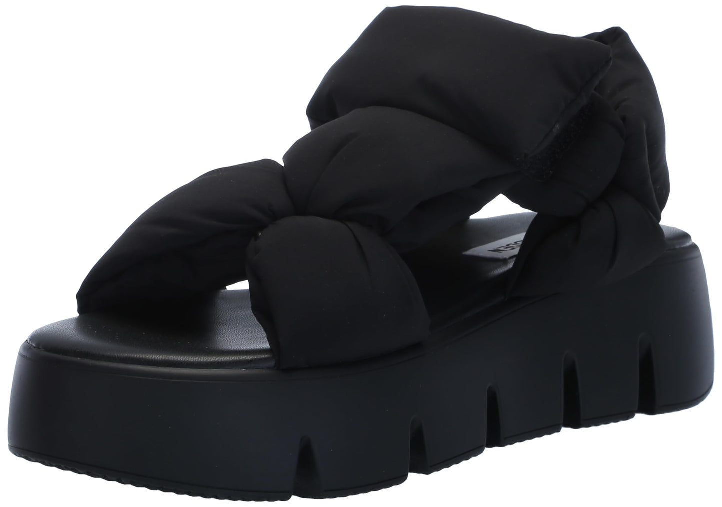 Minimalist Black Steve Madden Xandra Sandal