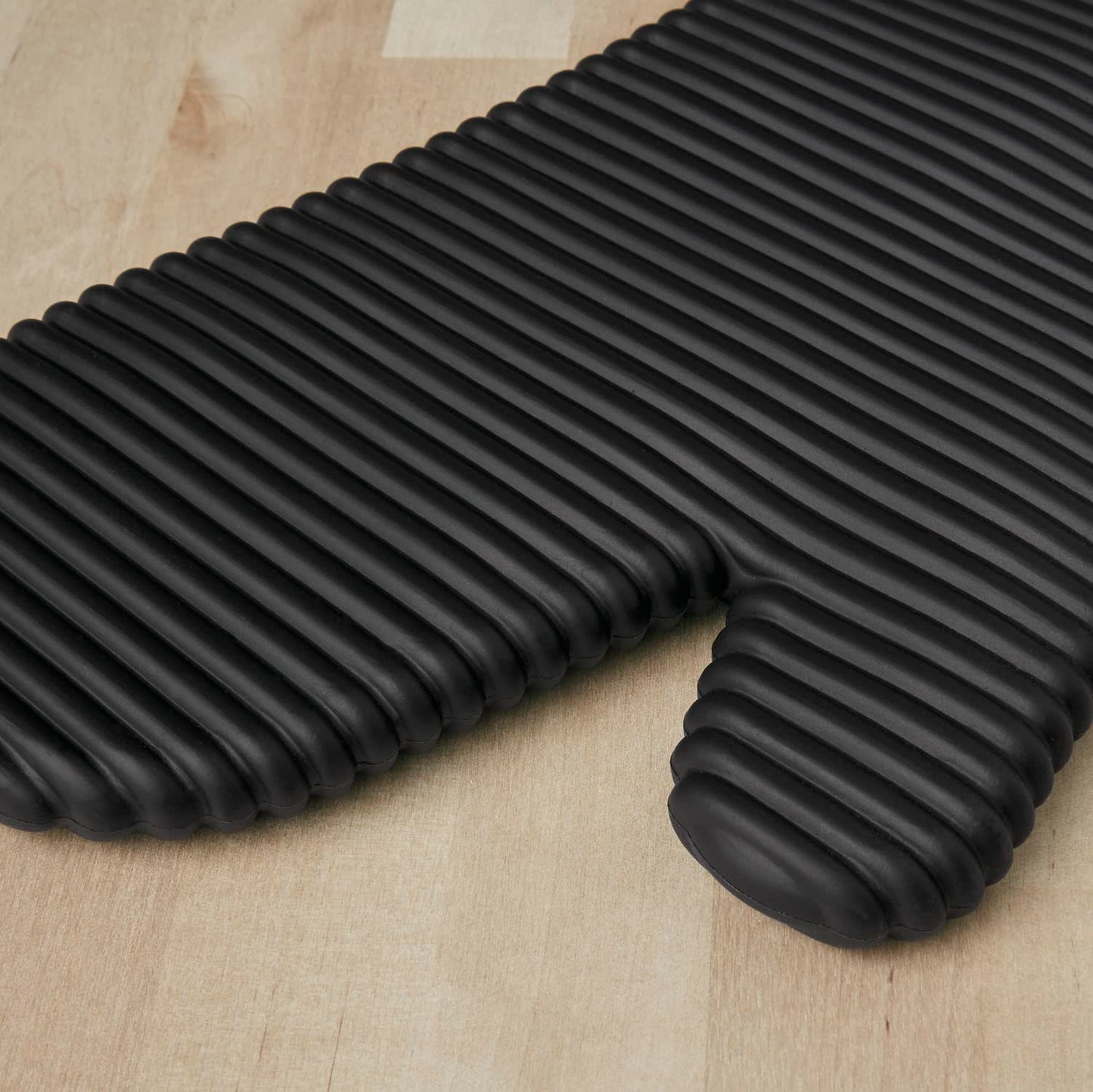 Minimalist Black KitchenAid Ribbed Silicone Oven Mitt 2-Pack