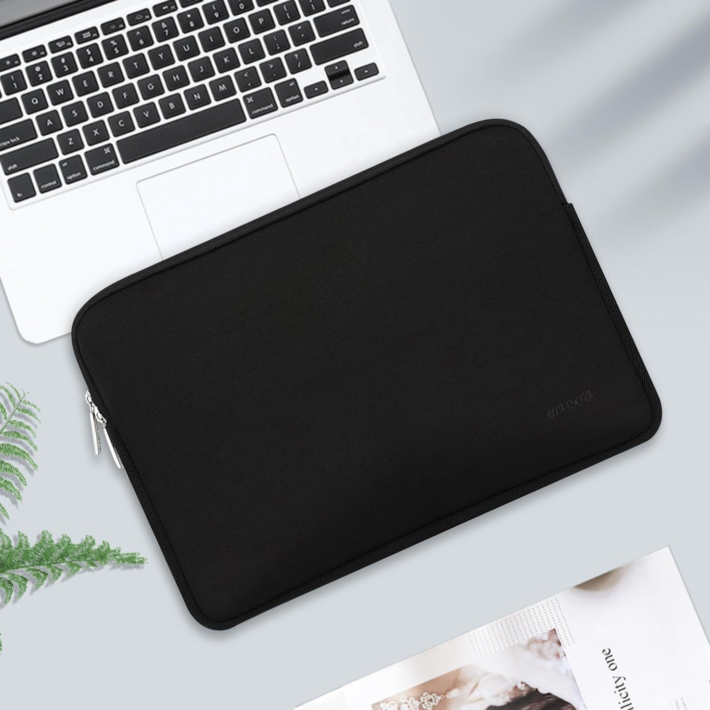 Minimalist Black MacBook Air/Pro, 13-14 inch Sleeve + Pouch