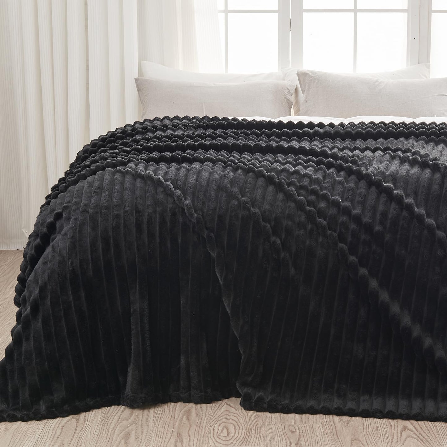 Minimalist Black Premium Ribbed Fleece Throw, King Size, 90"x110"