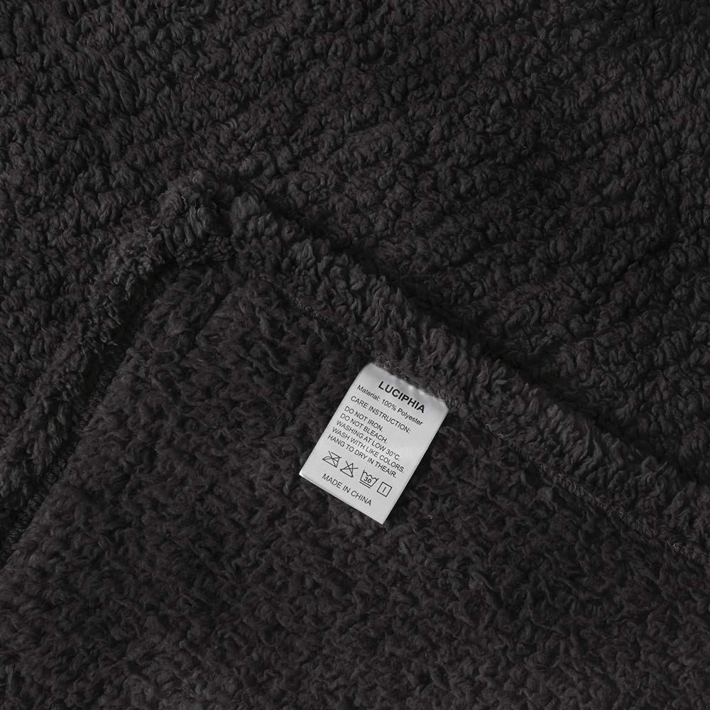 Minimalist Black Premium Sherpa 30"x20" Pet Blanket, Set of 3