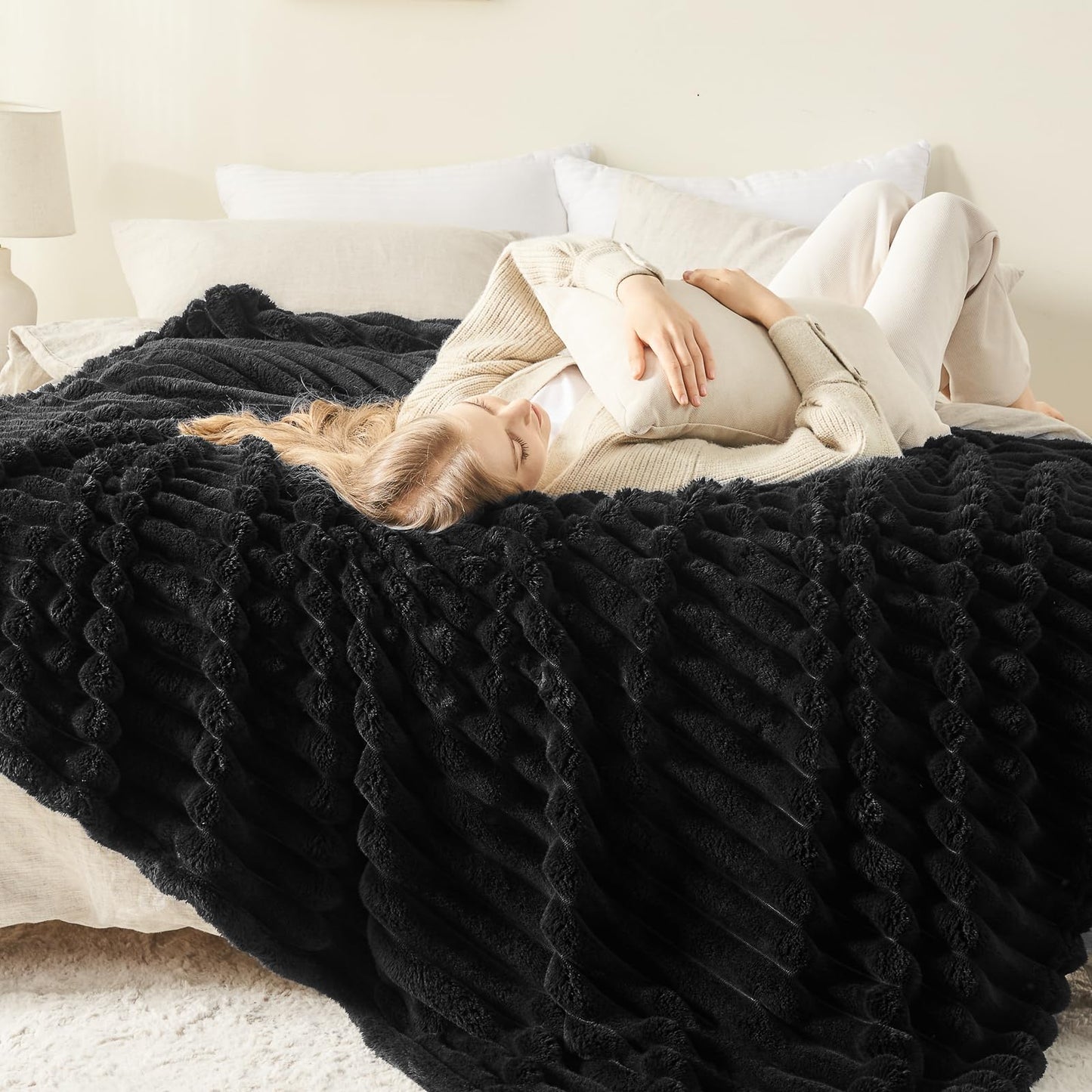 Minimalist Black Premium Ribbed Fleece Throw, King Size, 90"x110"