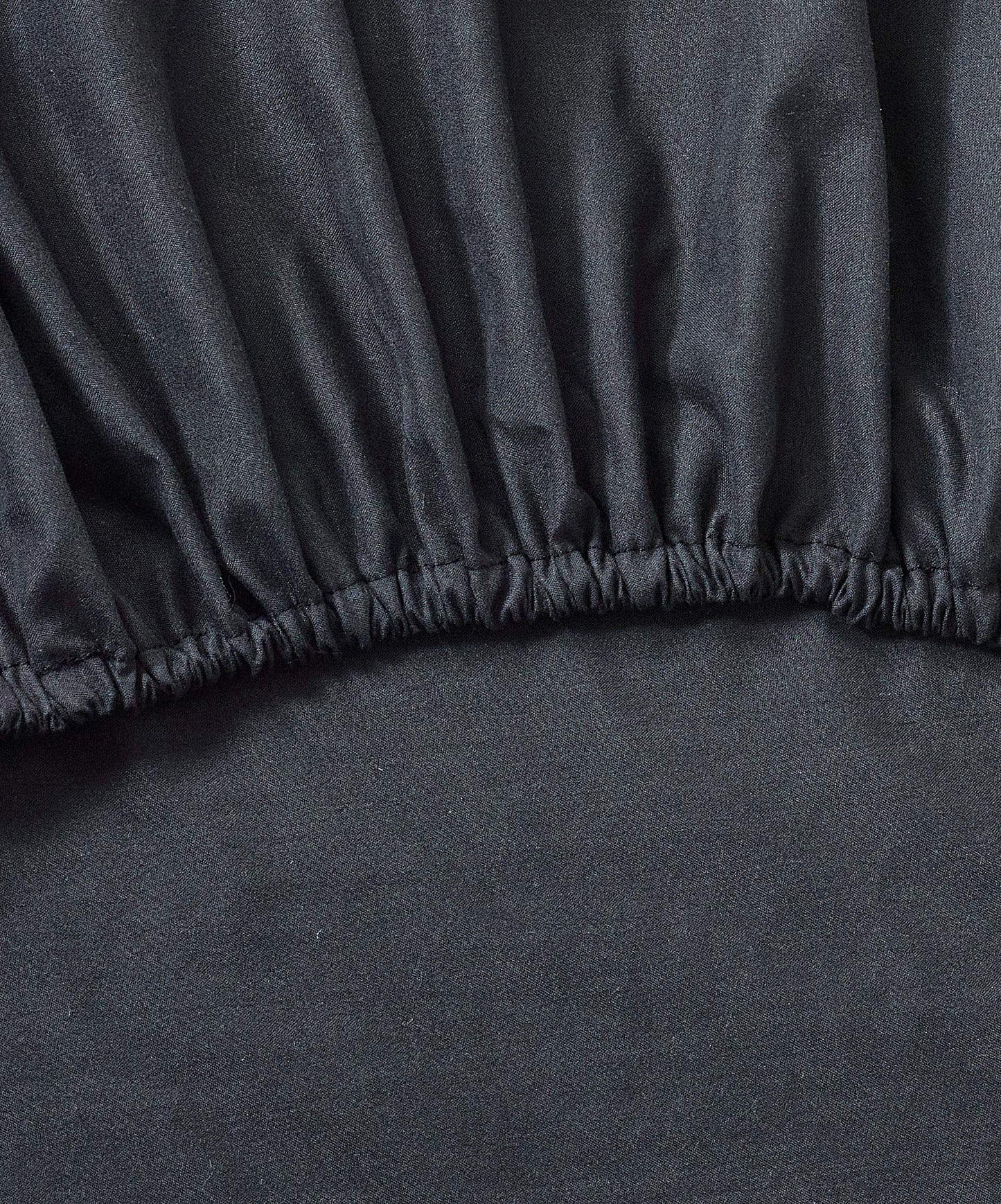 Minimalist Black Premium Hotel Quality Double Brushed Microfibre Bed Sheets, 4 Pc set w/16" Deep Pocket, King size